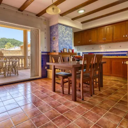 Casadaniel Holiday home Montichelvo